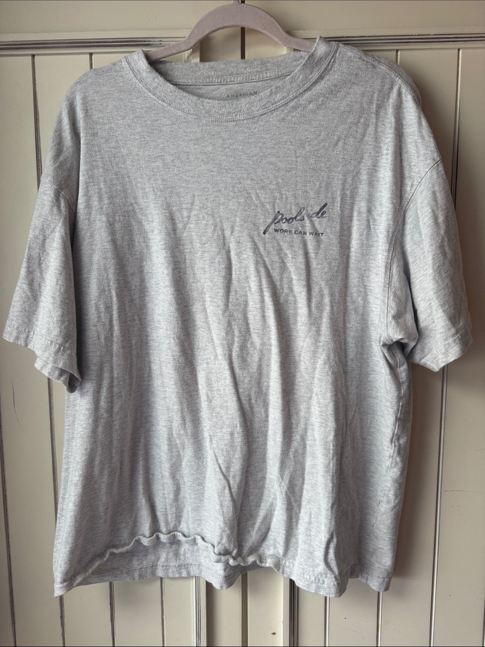 American Eagle Outfitters Light Gray Men's Crewneck Tee with Small Script